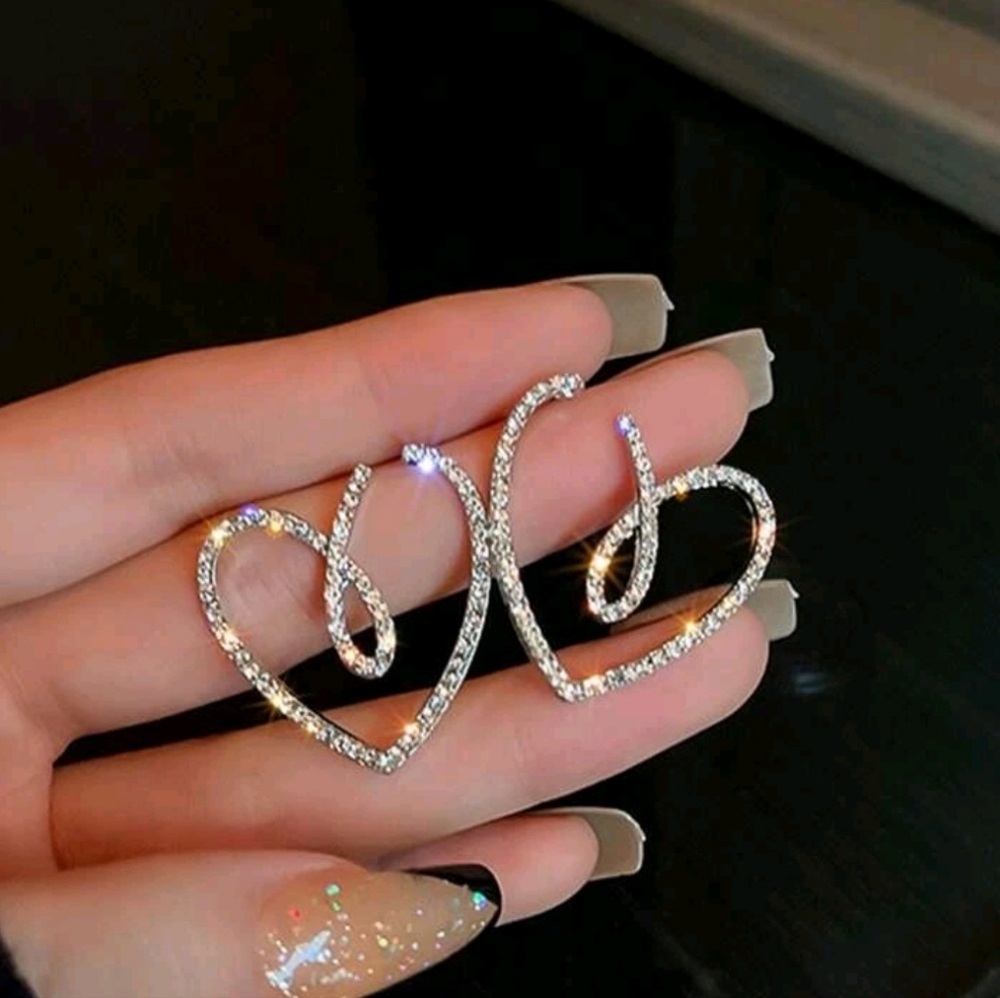 Rhinestone Ear Drop Heart Stud Post Earrings - Picture 6 of 9